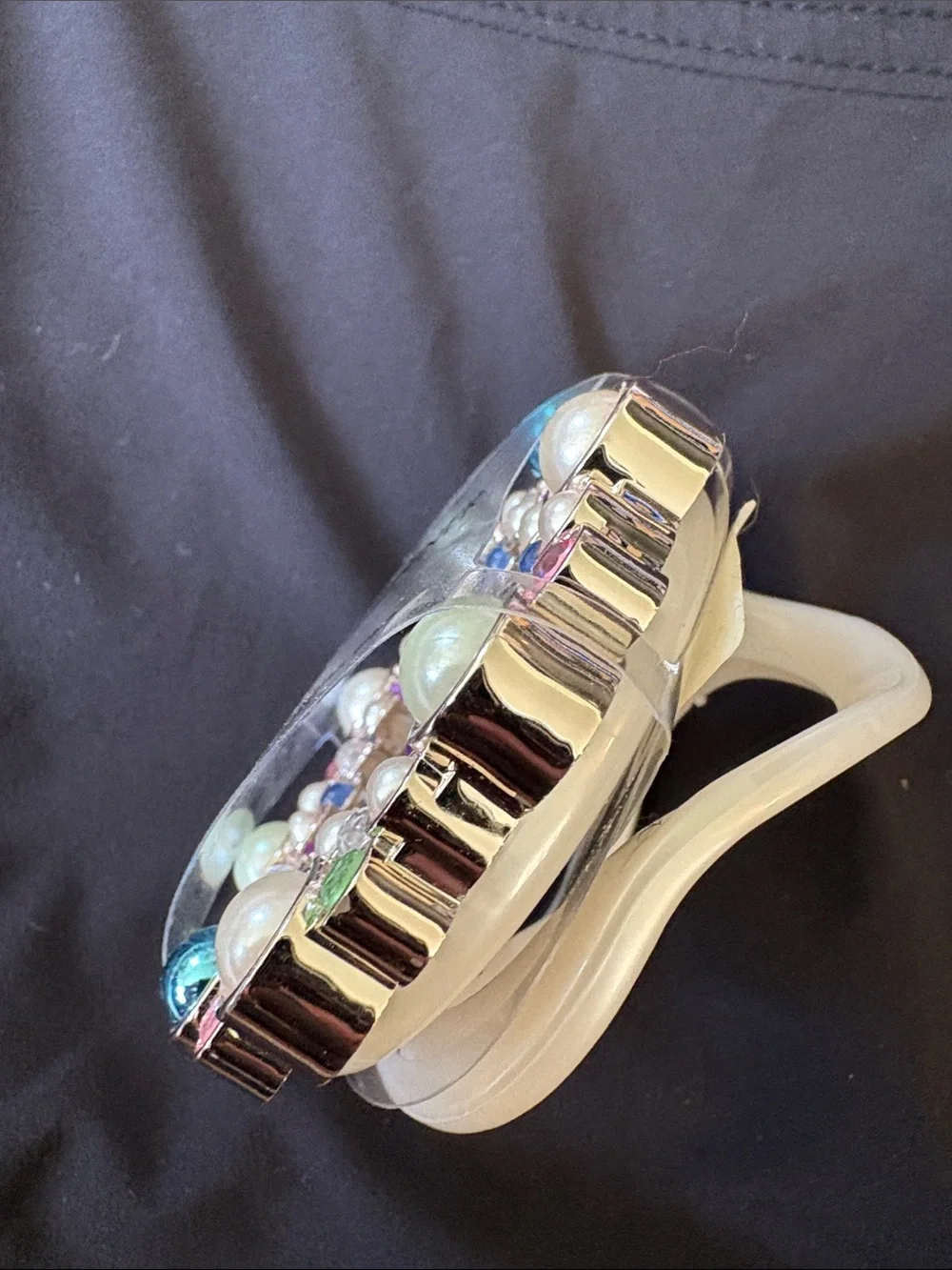 Bath & Body Works Multi-Color Pearl & Gem Scentportable Visor Clip - Picture 2 of 3
